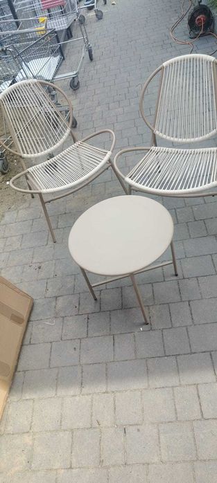 Zestaw mebli balkonowych ze stołem 2 krzesła na patio Ogród Balkon