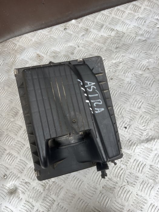 Корпус воздушного фильтра Opel astra classic астра опель 08год