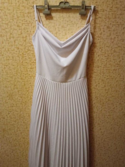 Красивий сарафан