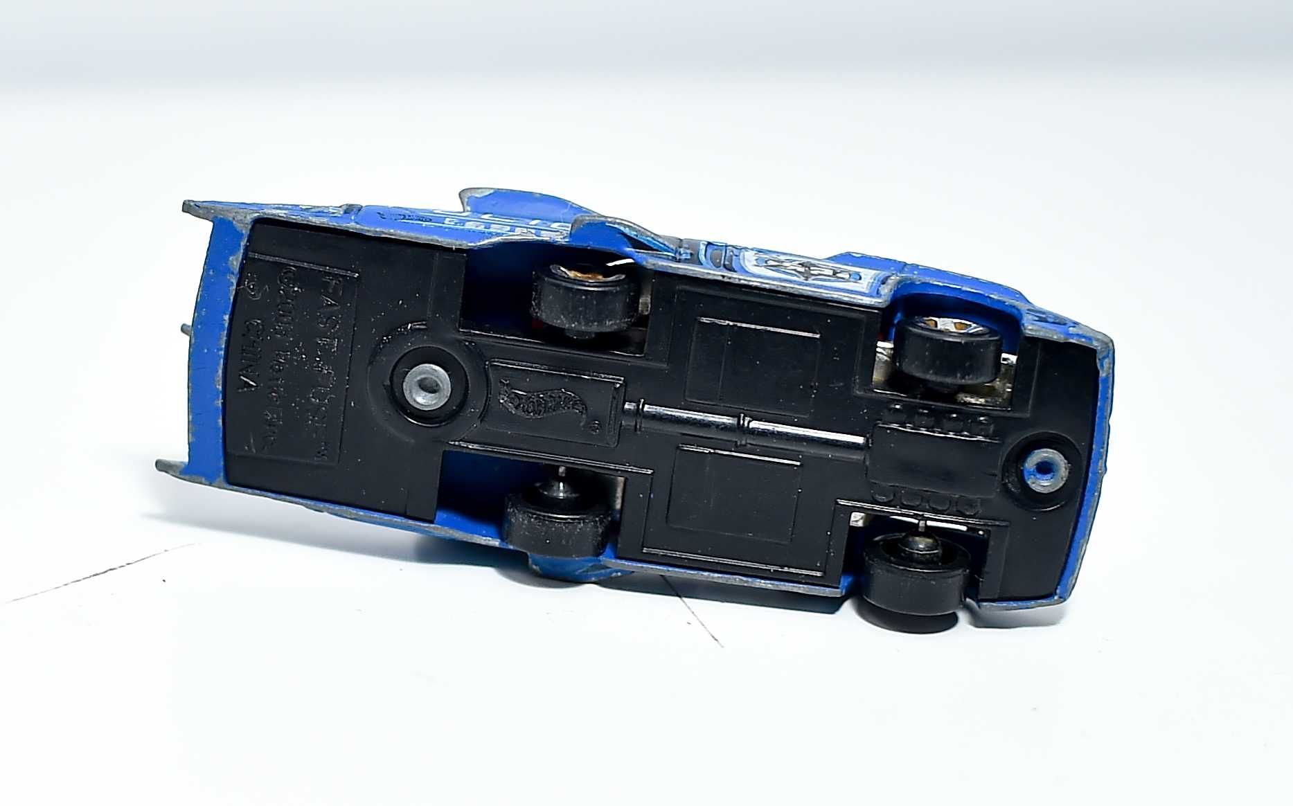 Retro Hot Wheels Fast Fuse Model Die-Cast Police Car - Collectible