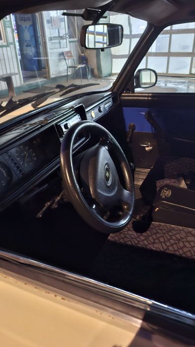 ВАЗ 2107 жигули.