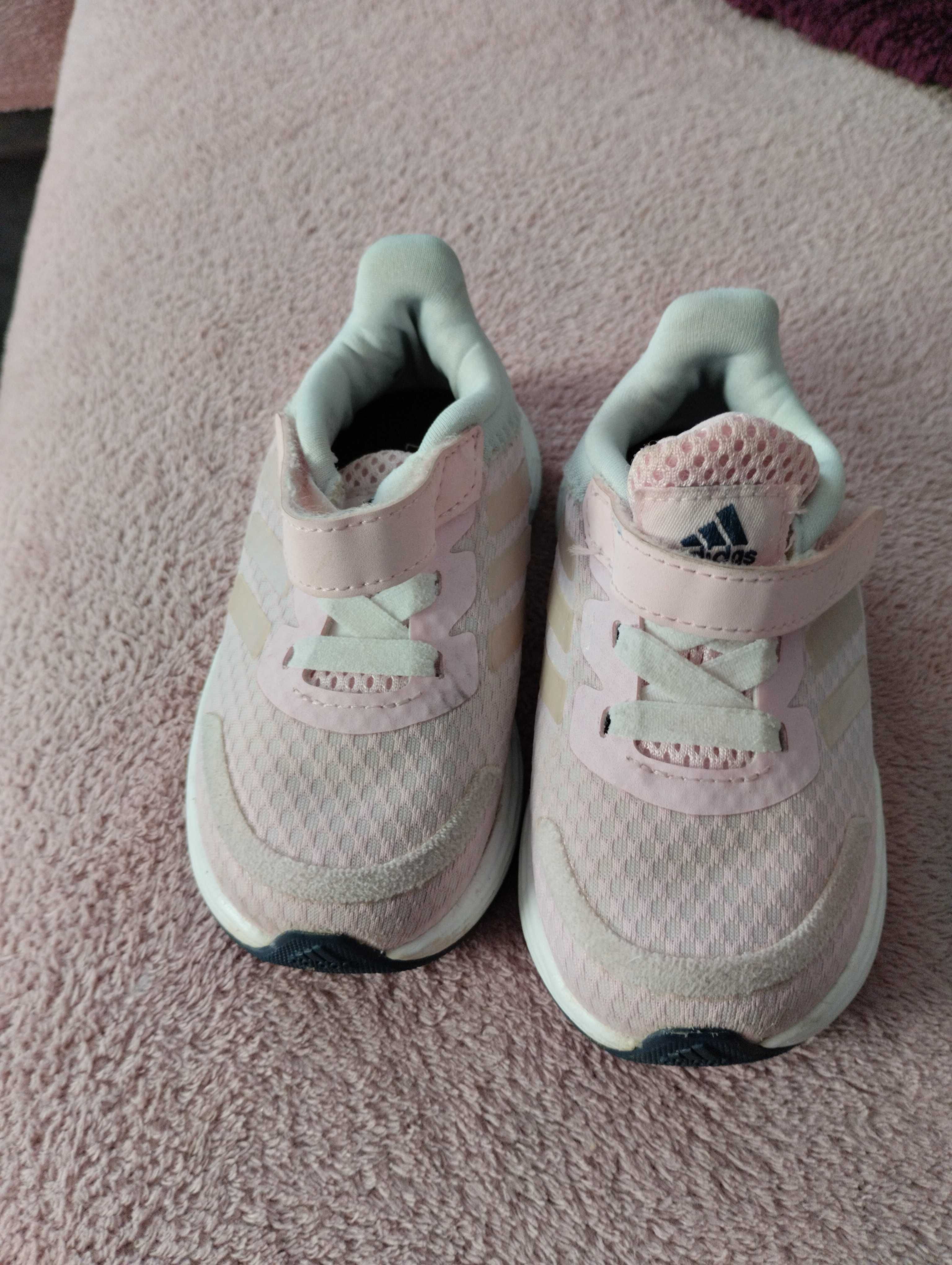 Buty Adidas dla dziewczynki