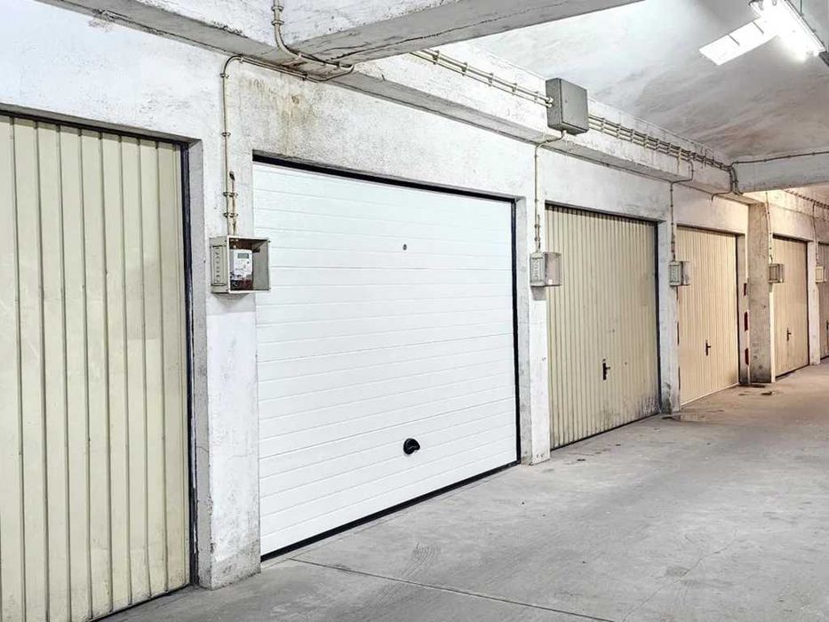 Alugo Garagem individual para 1 carro
