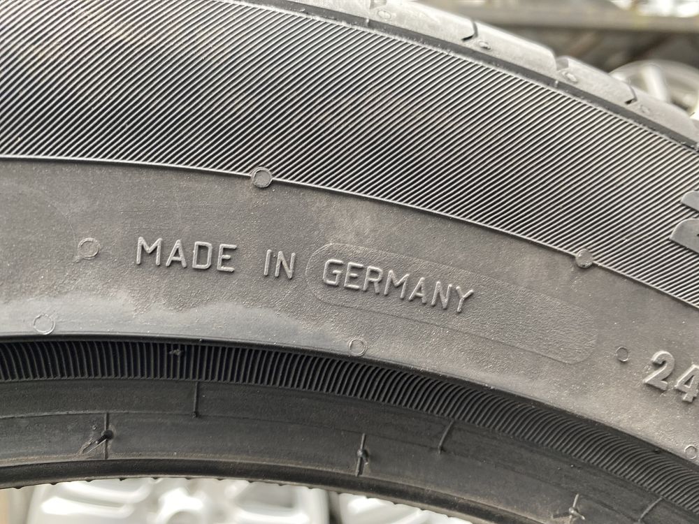 Літня резина 245/45 R-17 Continental ContiSportContact 5