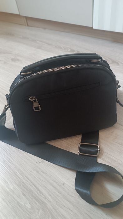 Nylonowa torebka listonoszka