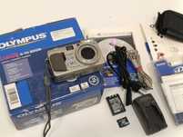 Aparat cyfrowy OLYMPUS C-70 7 mpx x5 vintage retro MANUAL CCD jak NOWY