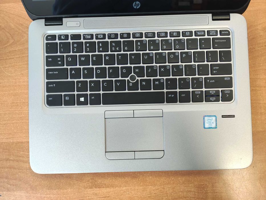 HP 820 G3 i5 4x2,5GHz 8GB SSD 256GB FHD 12,5" W11 mały poręczny