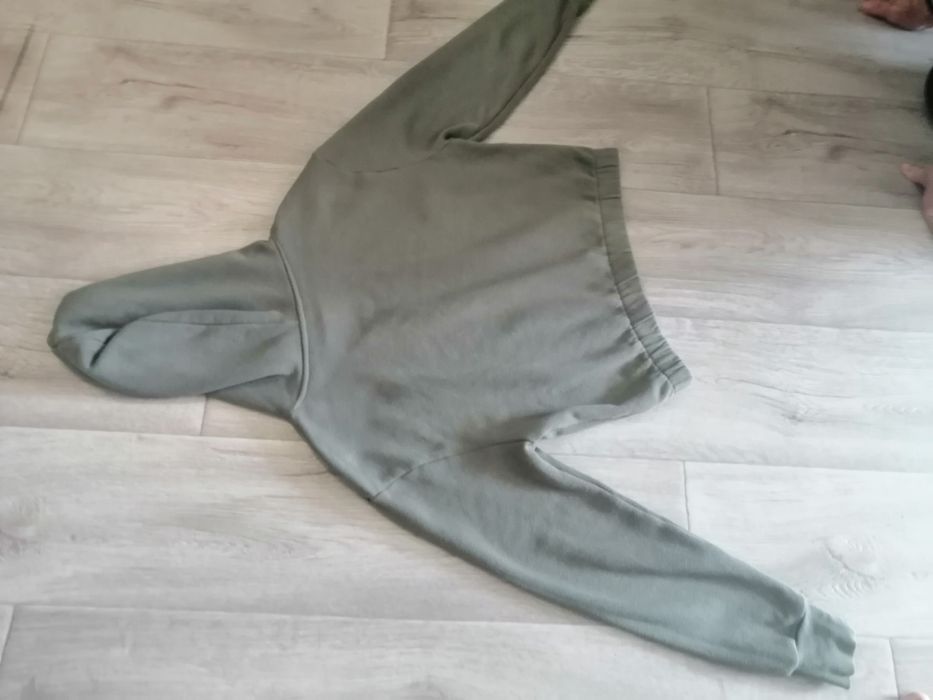 Худі  укорочене H&M на резинці.