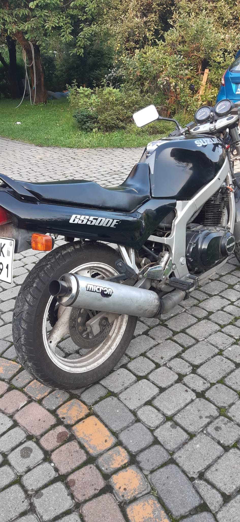 Motocykl Suzuki GS500E na kategorie A2