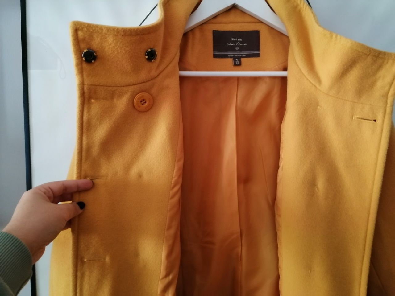 Casaco Amarelo (XL/42)