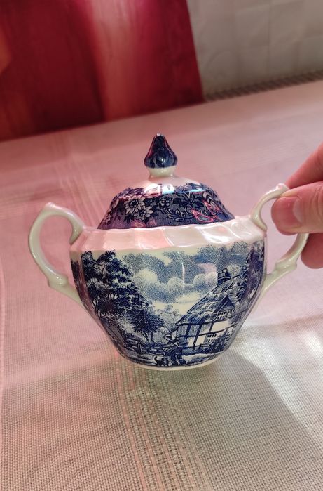 Англійський набір столового посуду