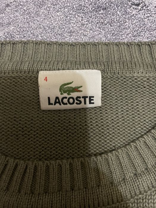 Чудовий оливковий вʼязаний свитер Lacoste