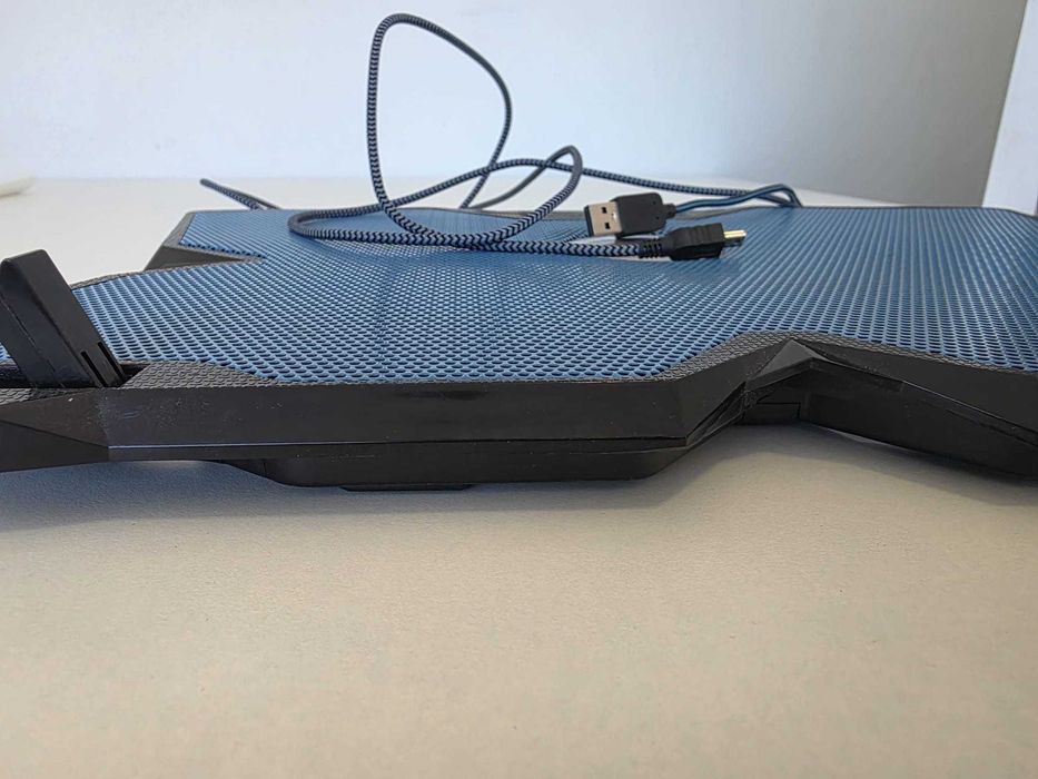 Spirit of Gamer Airblade 500 Base de Refrigeração (LED Azul)