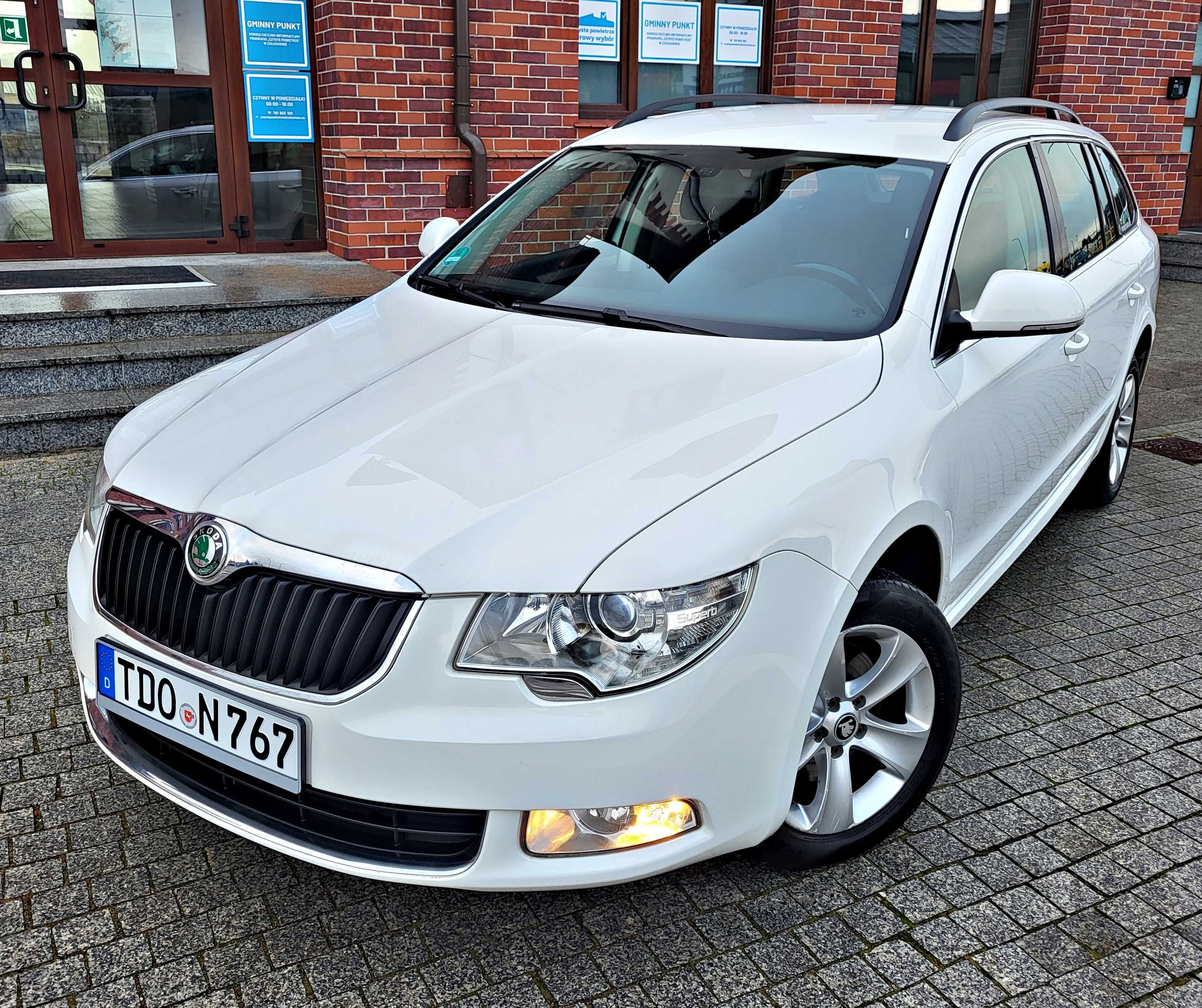 Śliczna Skoda SuperB 2011r*2.0TDI*Klima*Alu*Navi*Xenon*Cz.Parkowania*