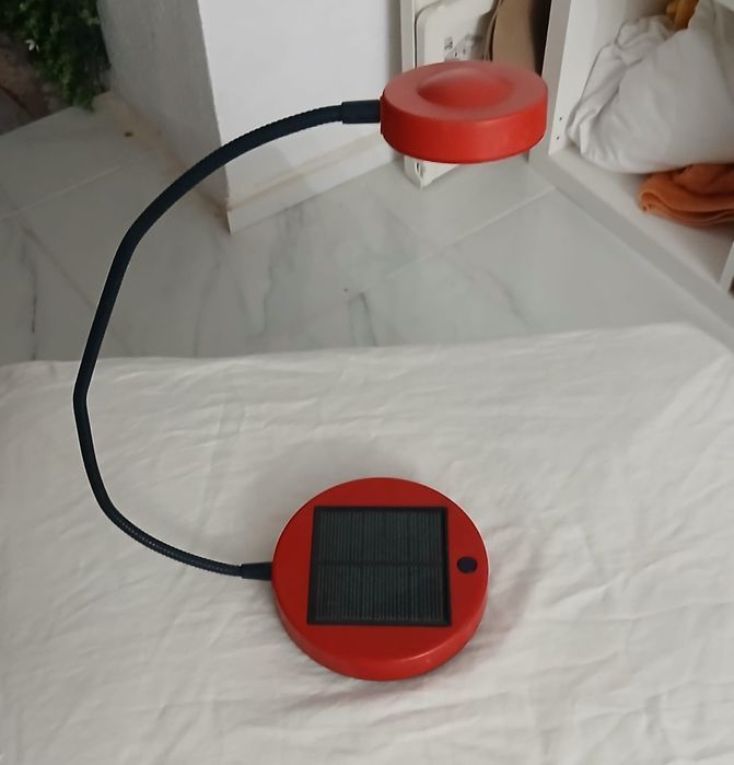 Candeeiro Solar a trabalhar