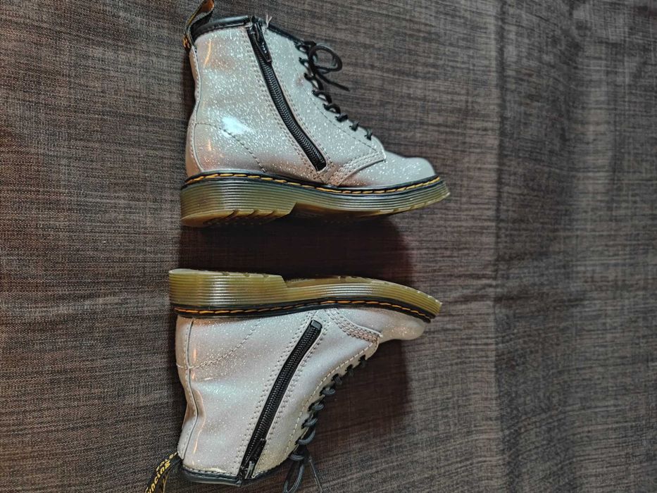 Детские  ботинки DR. MARTENS