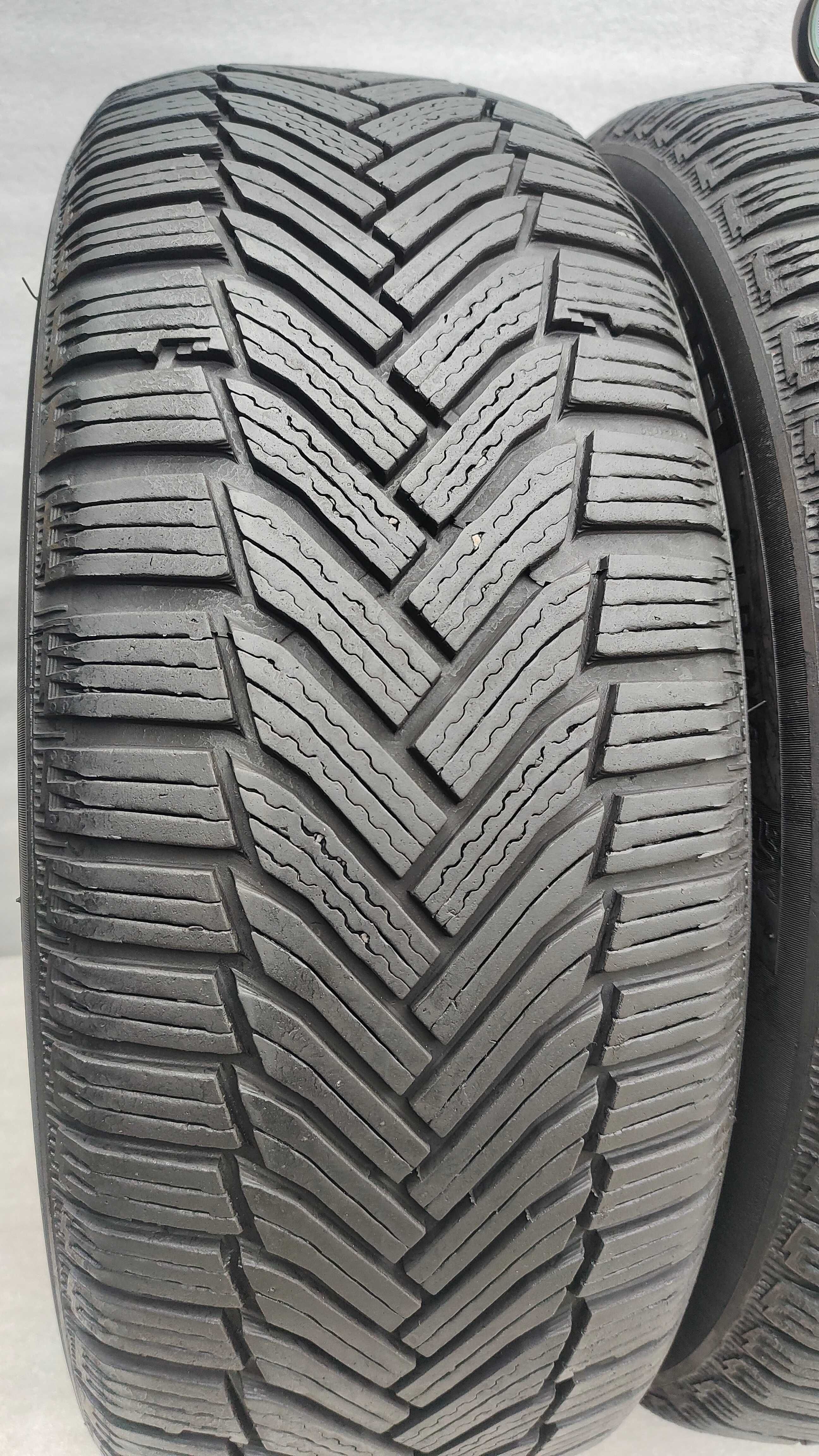 Opony Zimowe 205/55/17 Michelin 4szt 7mm 2021r