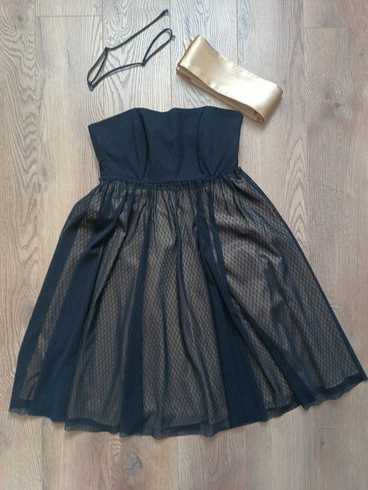 Sukienka czarna złota rozkloszowana rozmiar 34 36