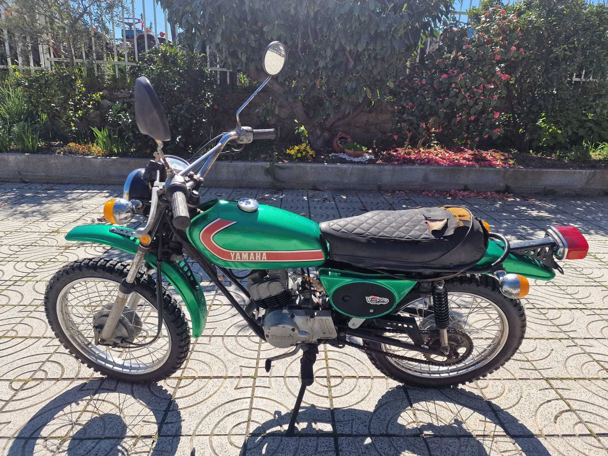 Motorizada / Moto Yamaha MR50 - 50cc - Moto Japonesa