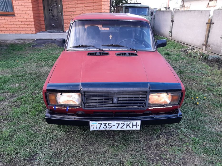 Продам Ваз 2107 бензин