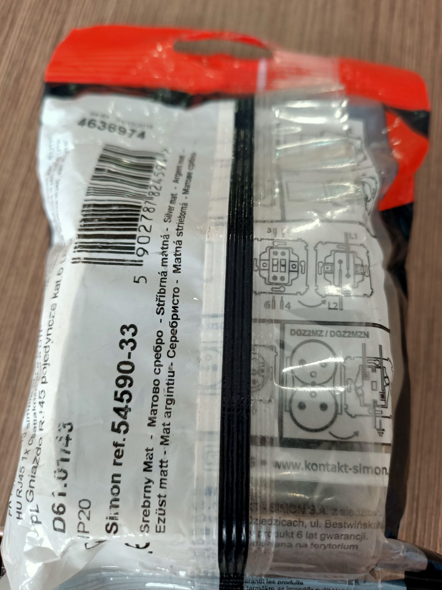Gniazdo RJ45 pojedyncze kat. 6 UTP