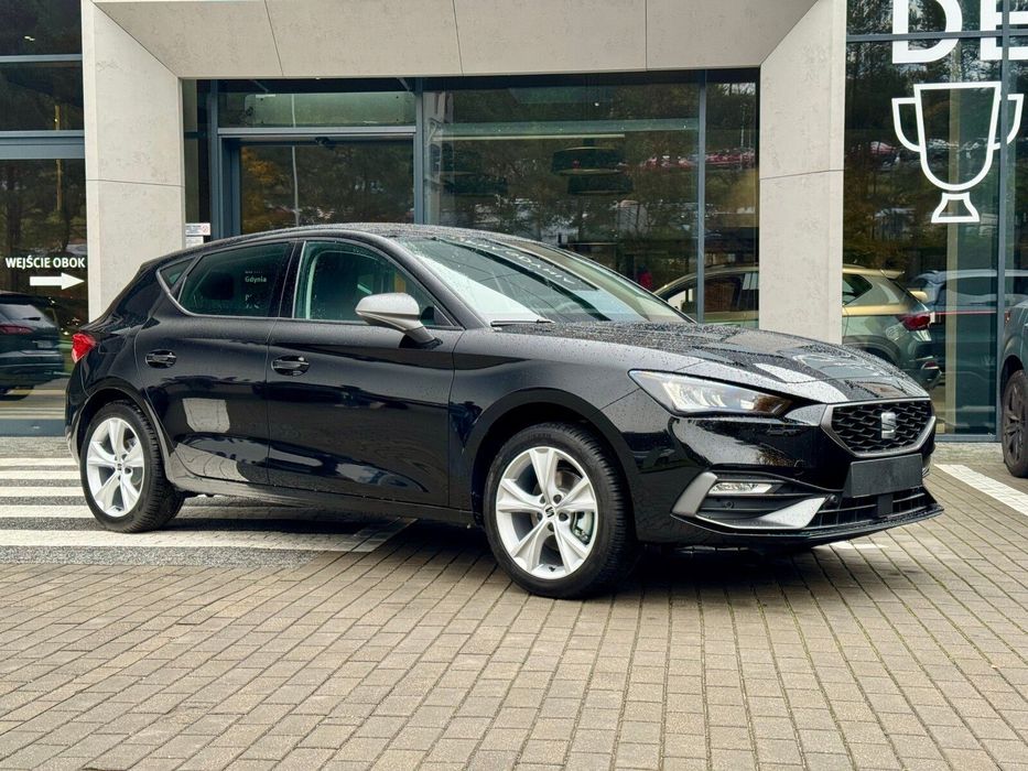 Seat Leon Pakiet wspomagania X, zimowy, opony wielosezonowe, kamera cofania