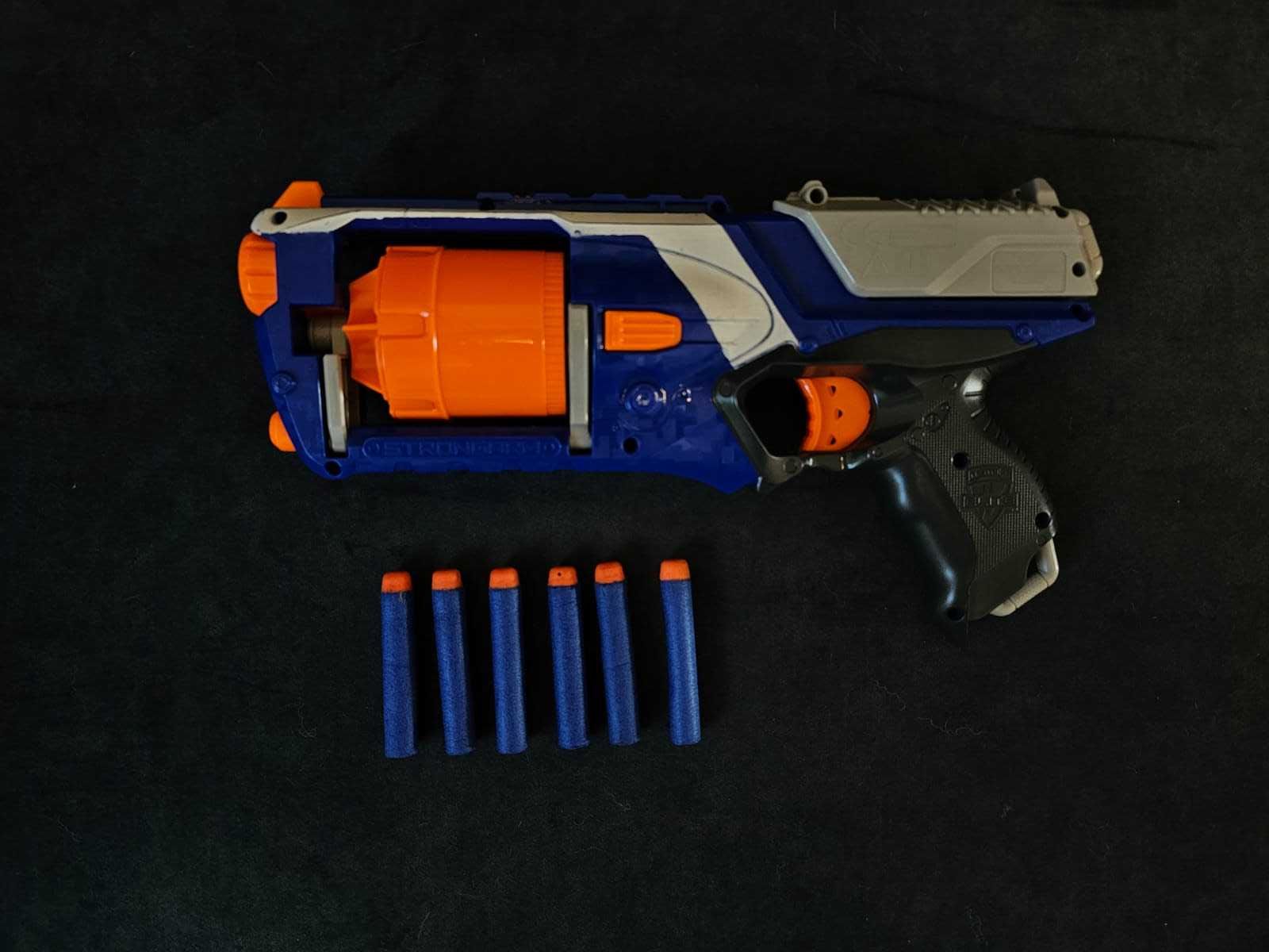 NERF Elite strongarm