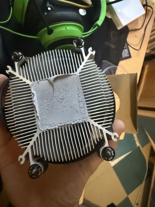 Продаю куллер для процессора