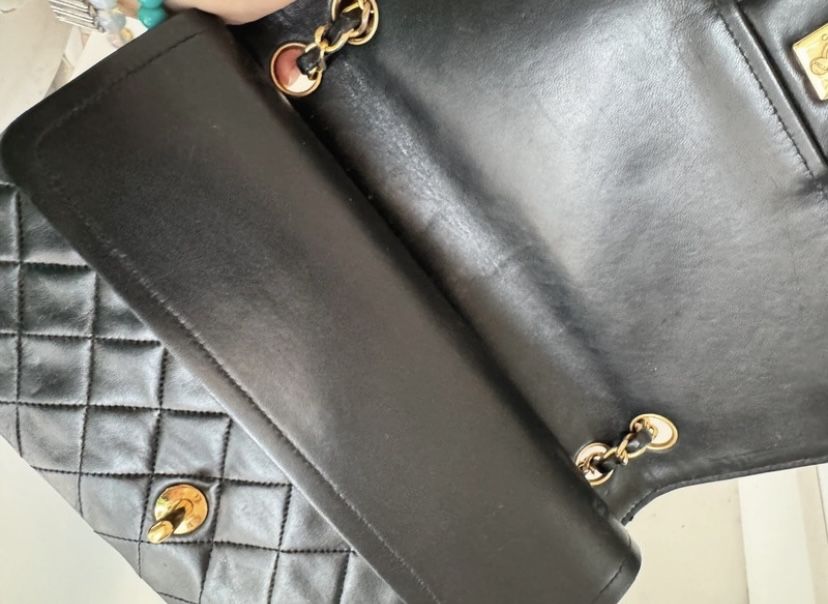 Chanel Double Flap Autentica