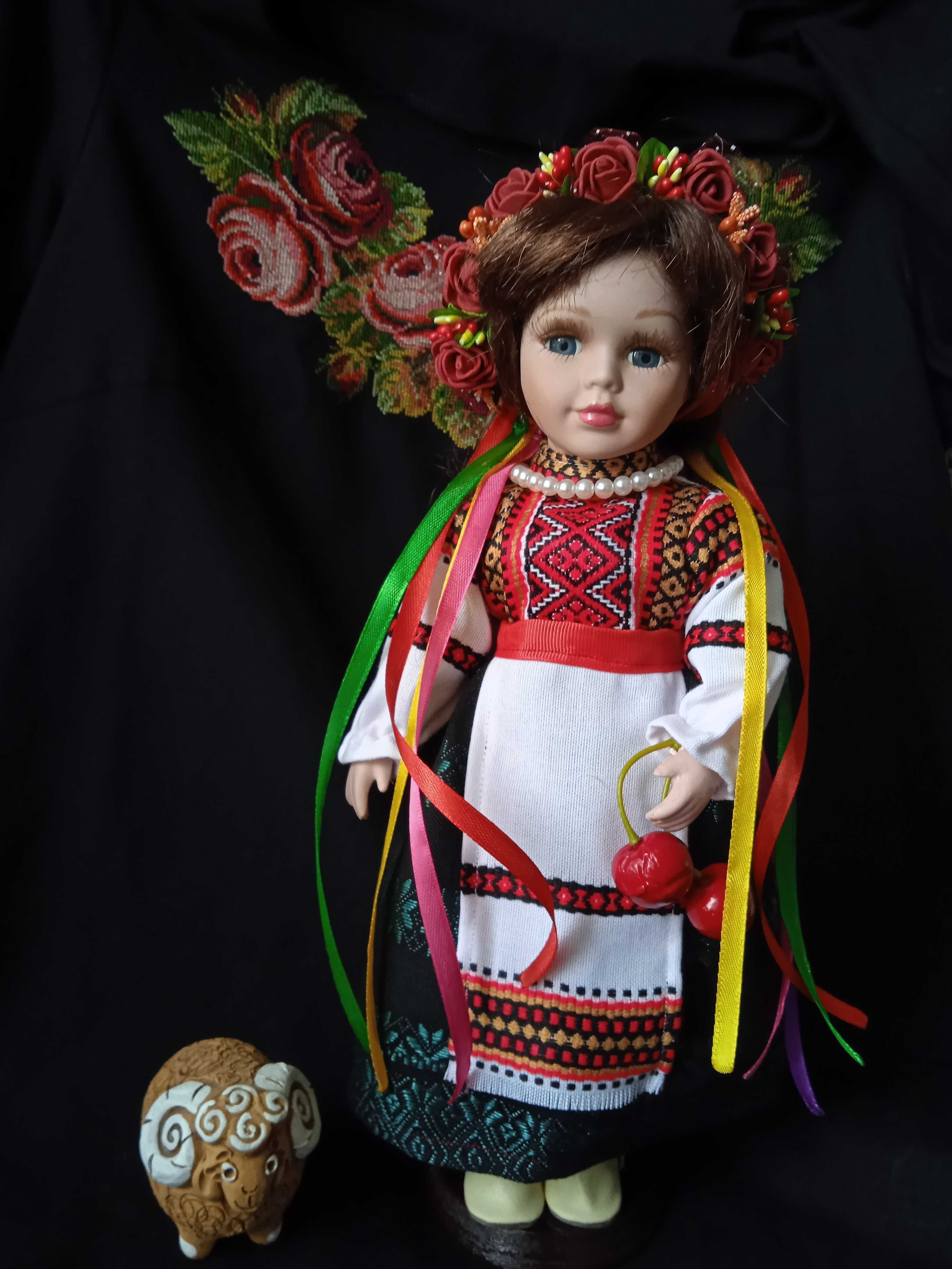 Фарфоровая кукла №29 украинский народный  костюм украинка 30см
