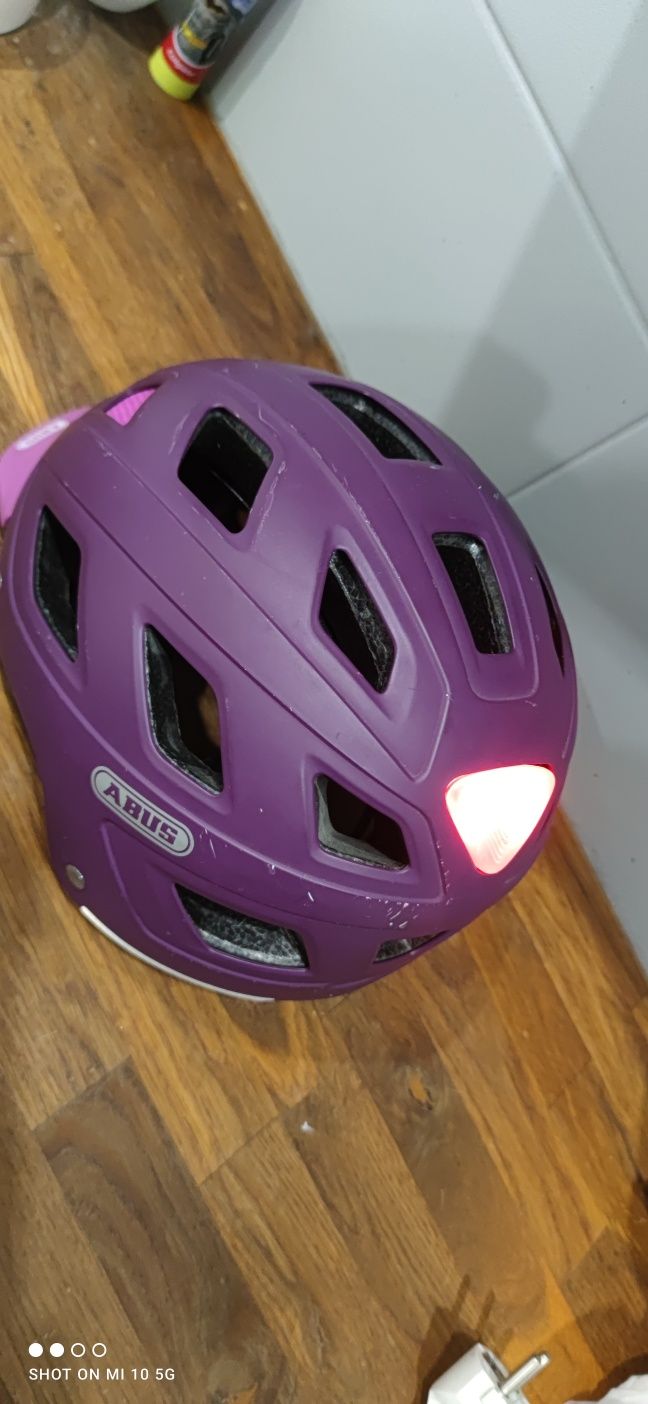 Kask rowerowy abus hyban