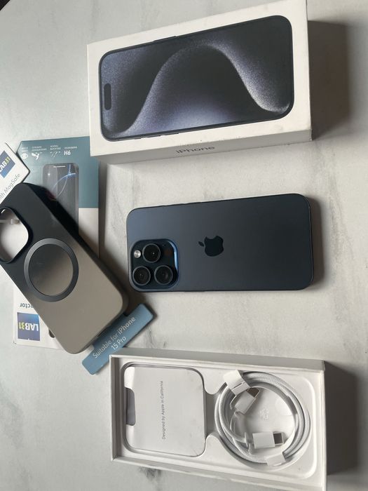 iPhone 15 pro 128 GB