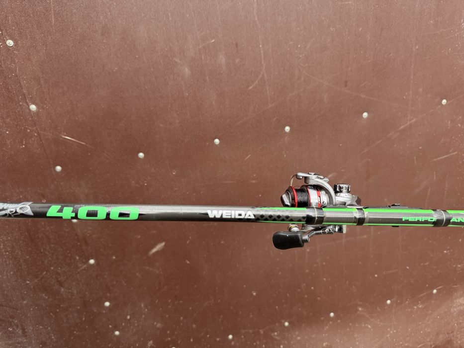 Продам класну поплавочну вудочку