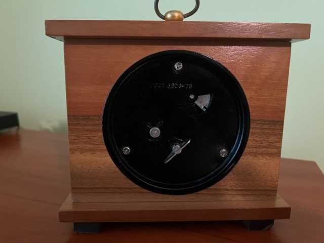 zegar z lat 70 PRL
