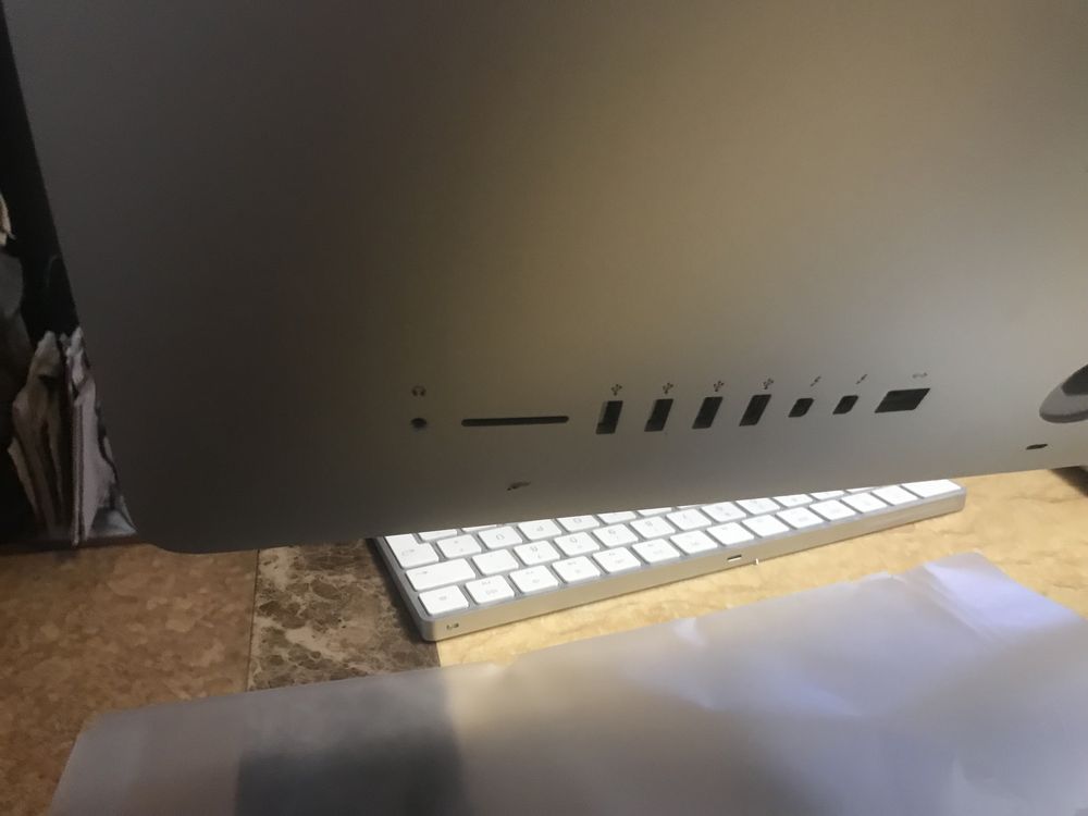 Apple iMag. Всё в одном