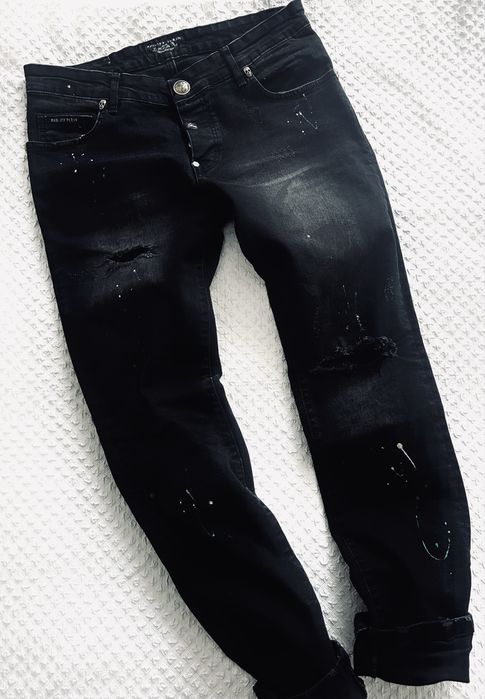 Philipp Plein spodnie meskie czarne dziury nakrapiane