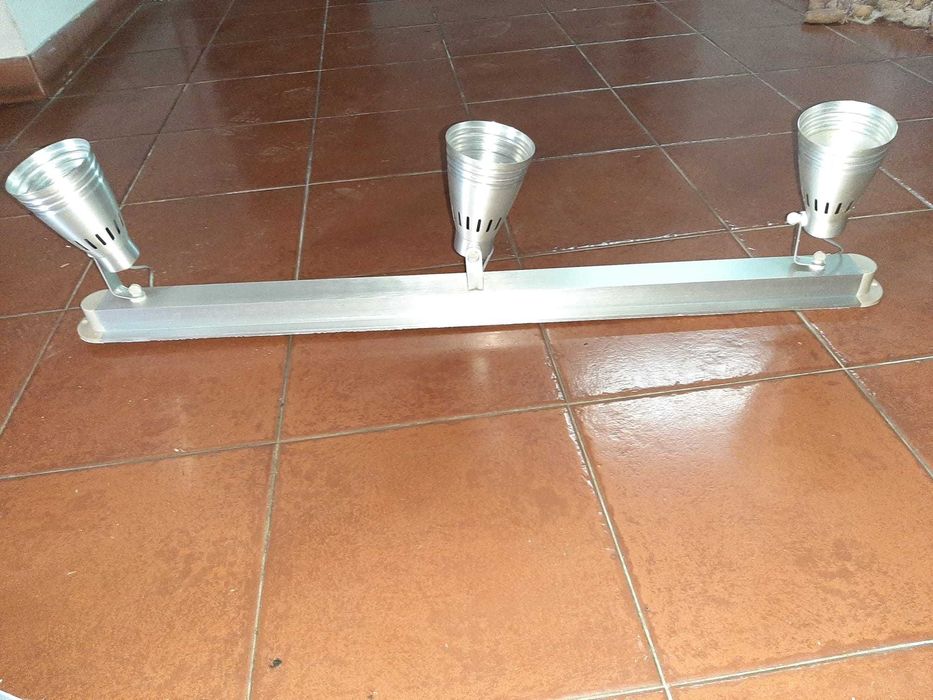 Projetor ikea para 3 lâmpadas