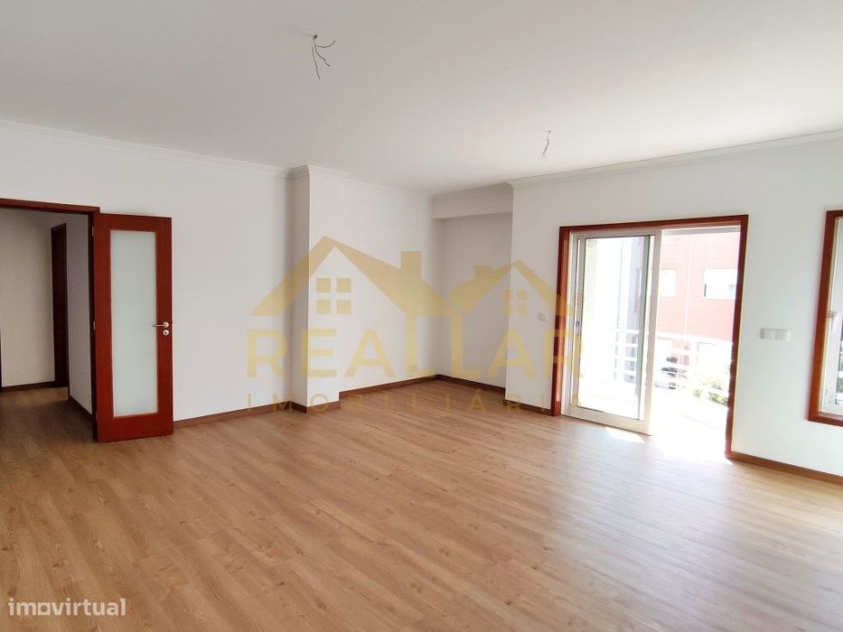 Excelente apartamento T3 com garagem e elevador
