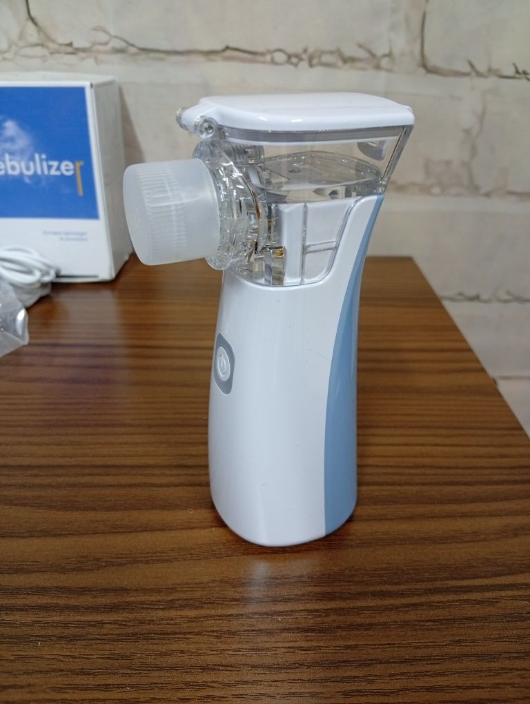 Inhalator nebulizator przenośny dla dzieci lub dorosłych