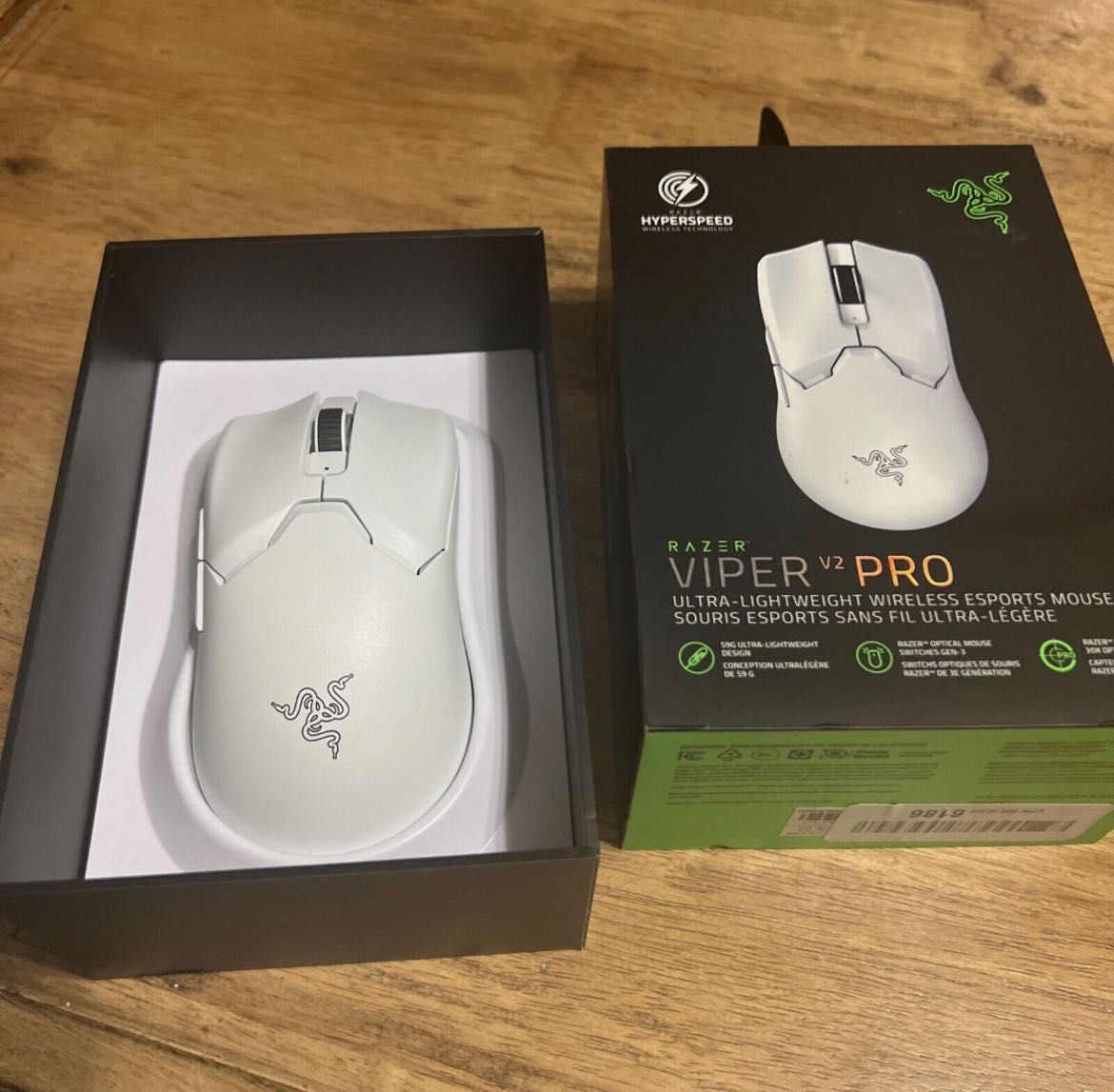 Razer Viper V2 Pro White