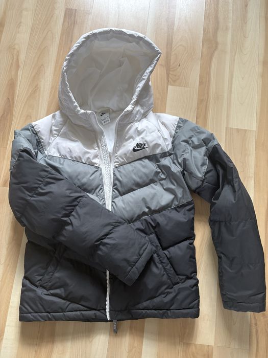 Chłopięca kurtka zimowa NIKE