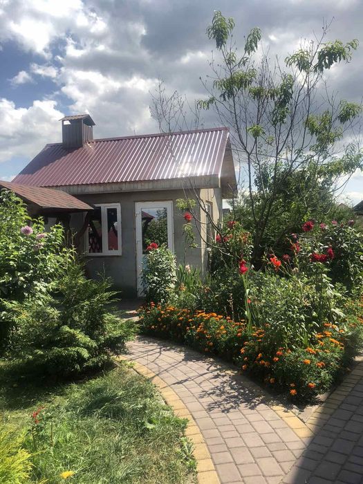 Будинок 2-х поверховий новий