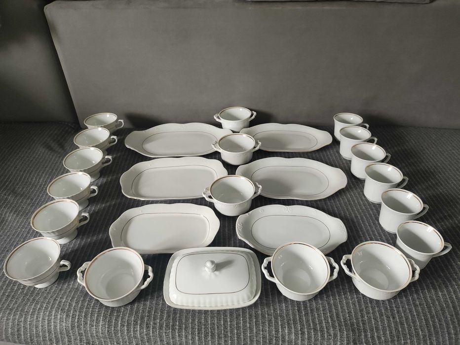 Zastawa Stołowa Filizanki Talerze Chodzież Serwis Obiadowy z porcelany