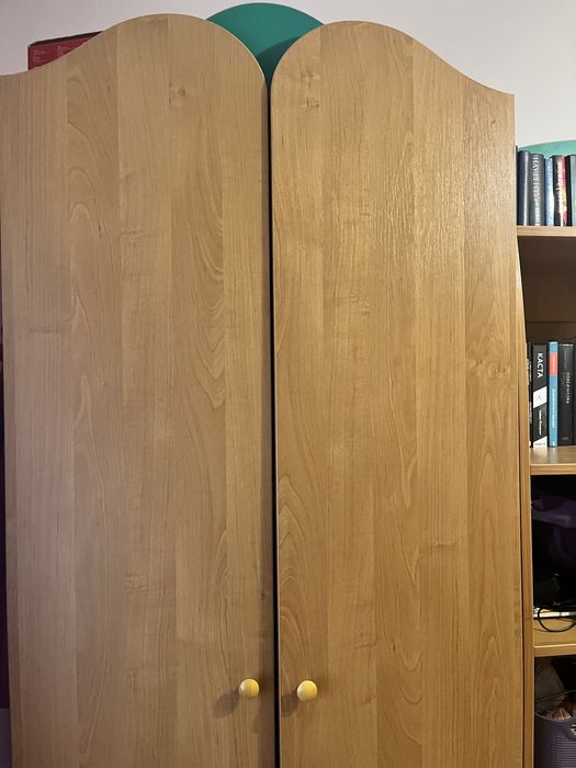 Продається меблева стінка