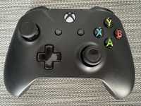 Kontroler pad Xbox One + kabel USB