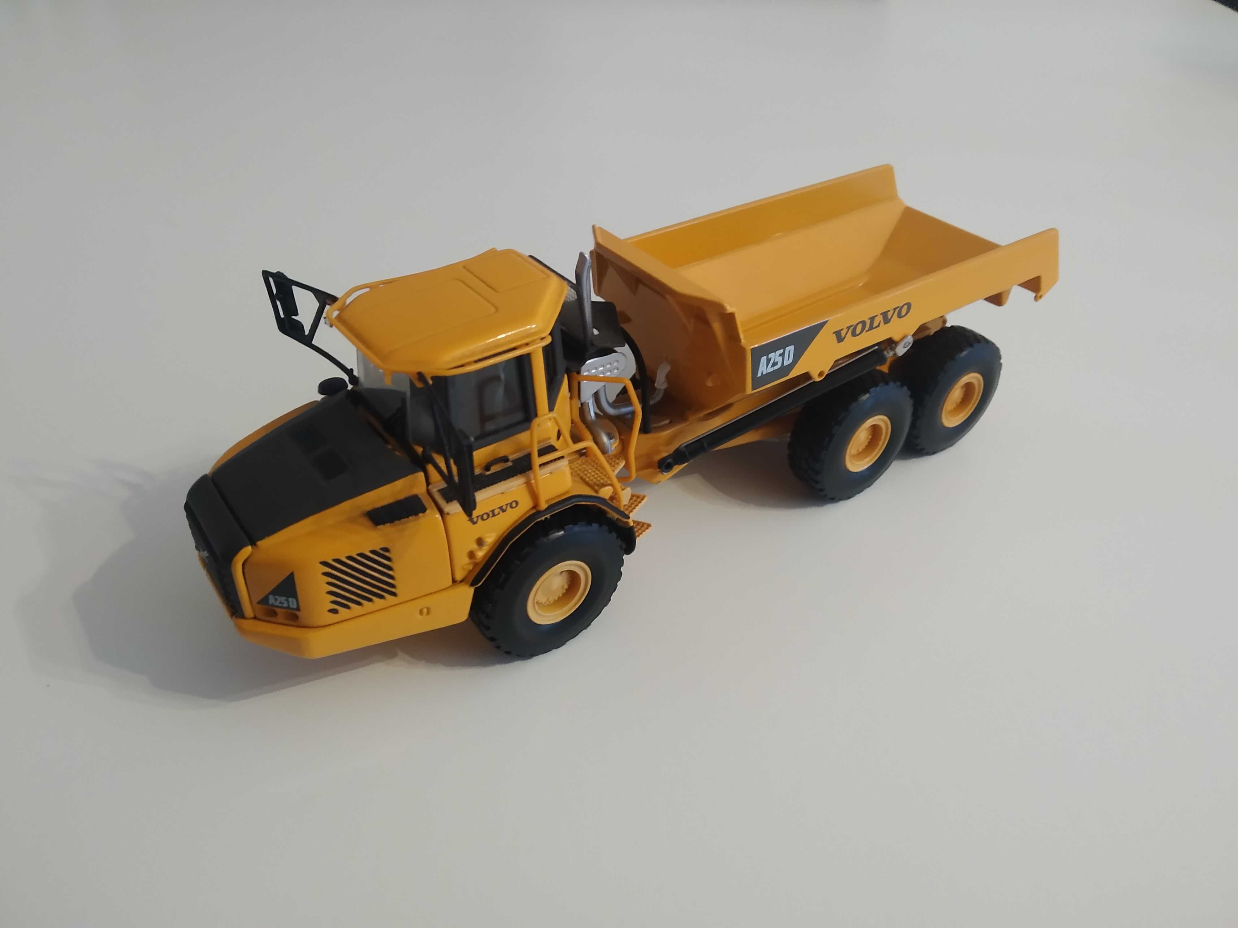 Wozidło ziemiowóz VOLVO 1:50