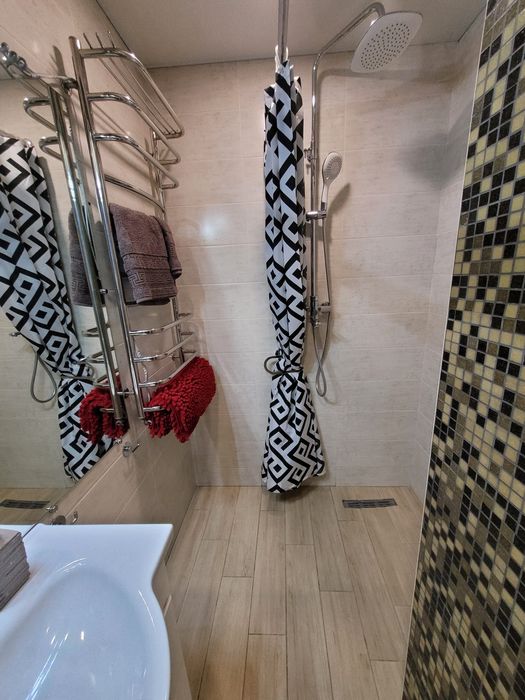 ЦЕНТР ,СДАЁТСЯ ПОСУТОЧНО от хозяина , прекрасная локация!