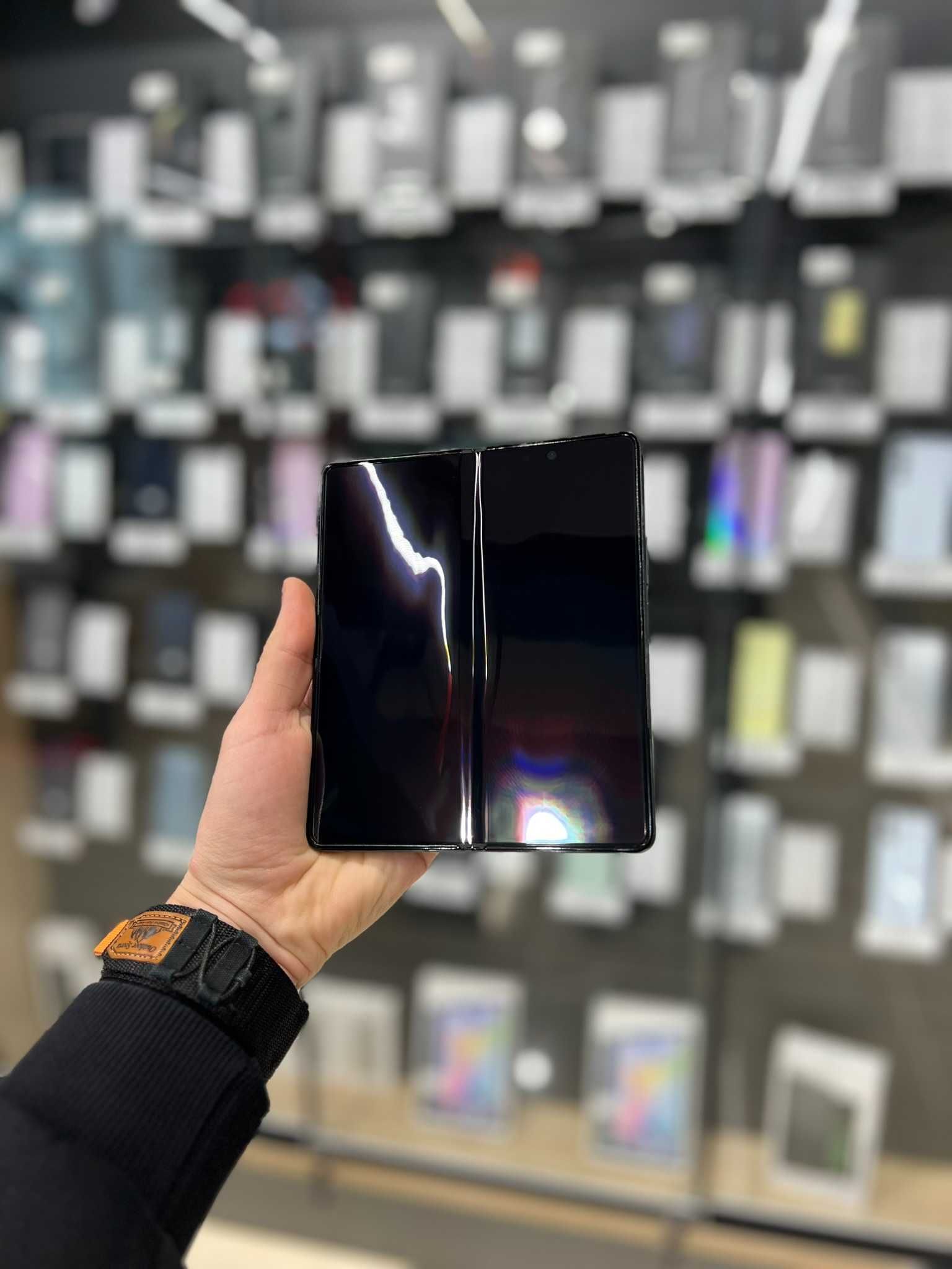 Samsung F946 (Galaxy Fold 5) 12/512GB