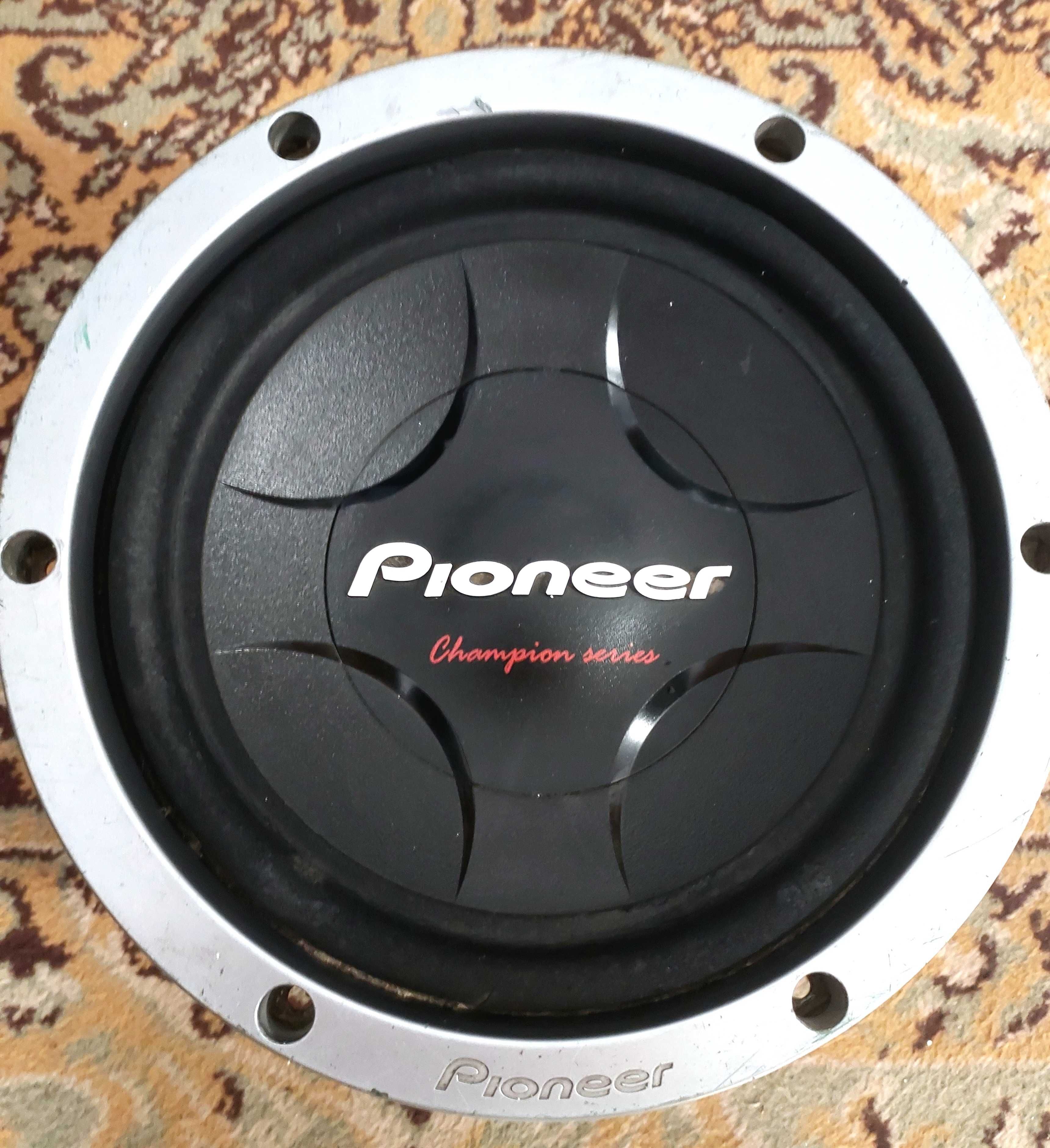Sprzedam głośnik basowy Pioneer TS-W257F