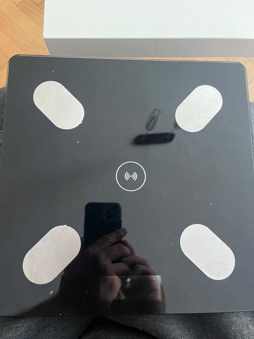 Super Wagi podłogowe